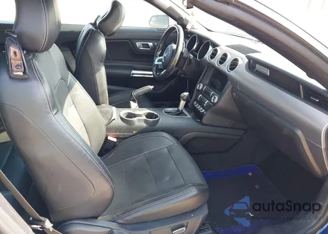 2018 Ford Mustang Ecoboost Premium z USA, uszkodzony, nr VIN 1FATP8UH8J5142453